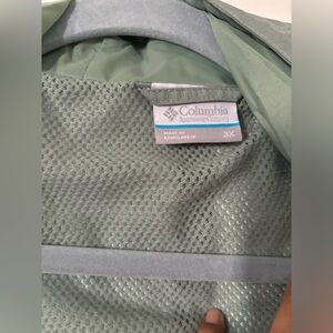 3X Columbia rain coat jacket